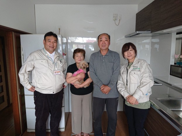 貝塚市のキッチン・トイレ入替と内装工事で笑顔になったD様邸の声！