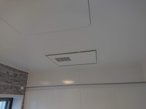 換気暖房乾燥機