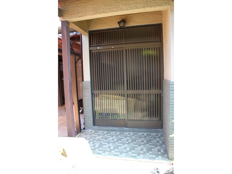 泉佐野市 玄関ビフォー